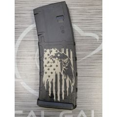 AR-15 FLAG and EAGLE 30 ROUND MAGPUL PMAG