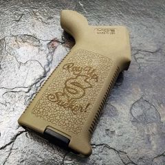 AR-15 / M4 MOE GRIP - Pay Up Sucker Flat Dark Earth (FDE)